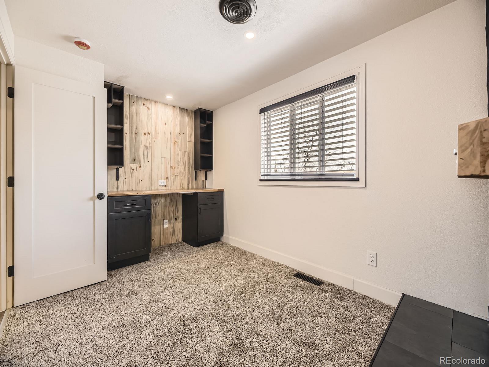 MLS Image #15 for 4035 s hazel court,englewood, Colorado