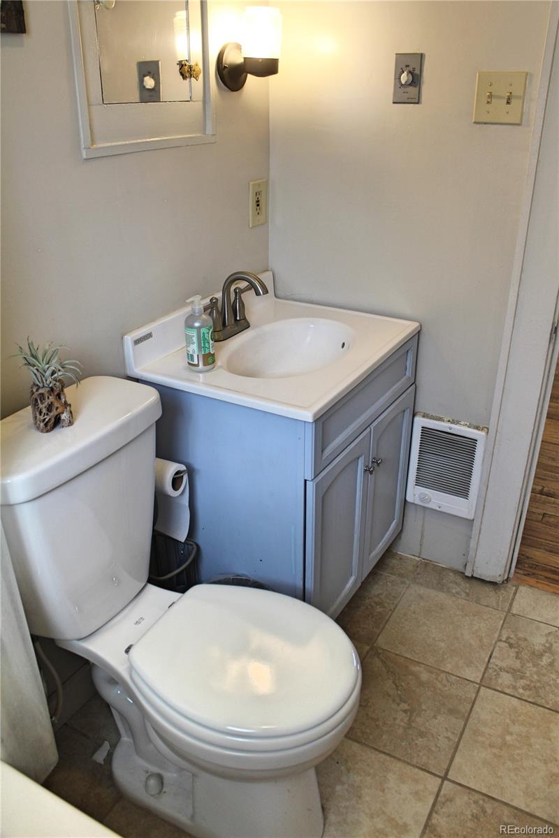 MLS Image #15 for 1313  second street,alamosa, Colorado
