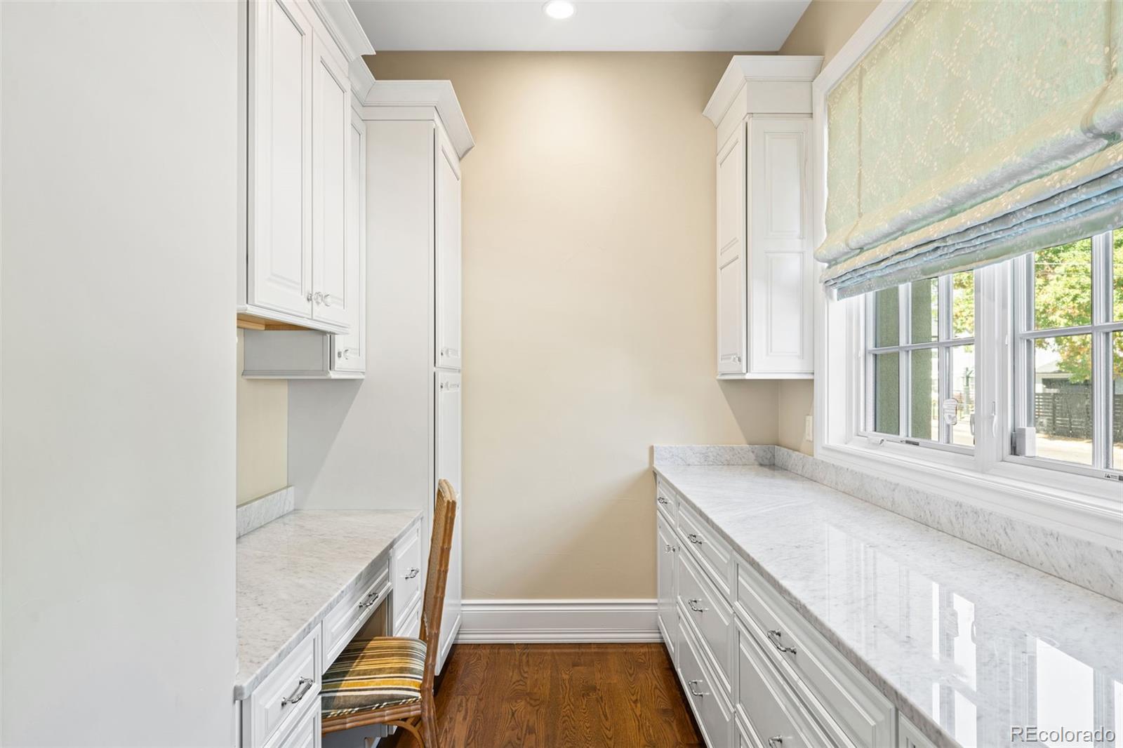 MLS Image #13 for 285  elm street,denver, Colorado
