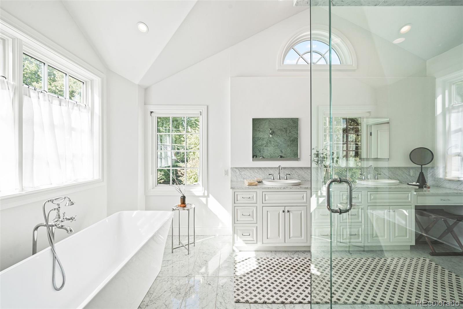 MLS Image #19 for 285  elm street,denver, Colorado