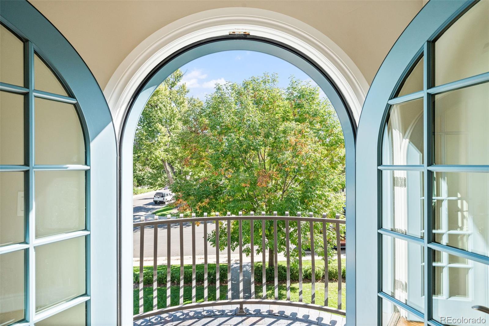 MLS Image #27 for 285  elm street,denver, Colorado