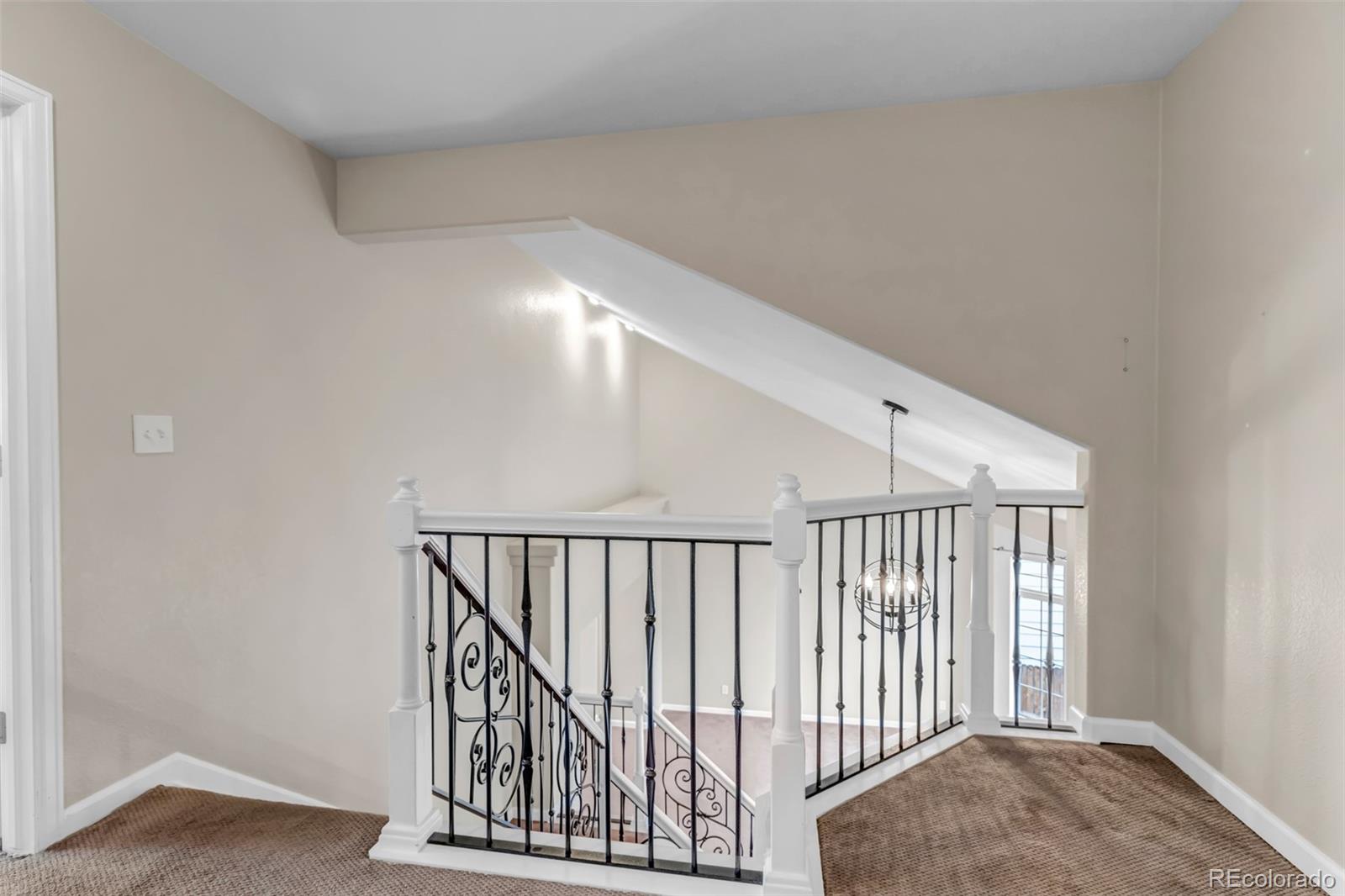 MLS Image #18 for 12047 w coal mine drive,littleton, Colorado