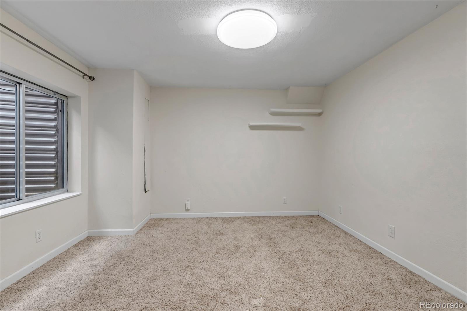 MLS Image #28 for 12047 w coal mine drive,littleton, Colorado