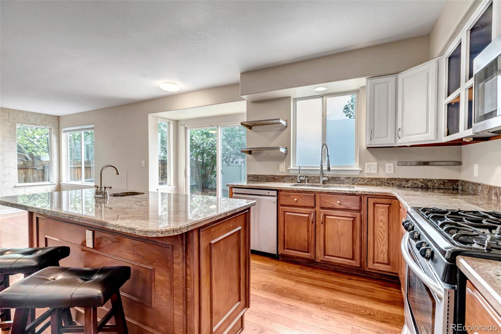 MLS Image #4 for 12047 w coal mine drive,littleton, Colorado