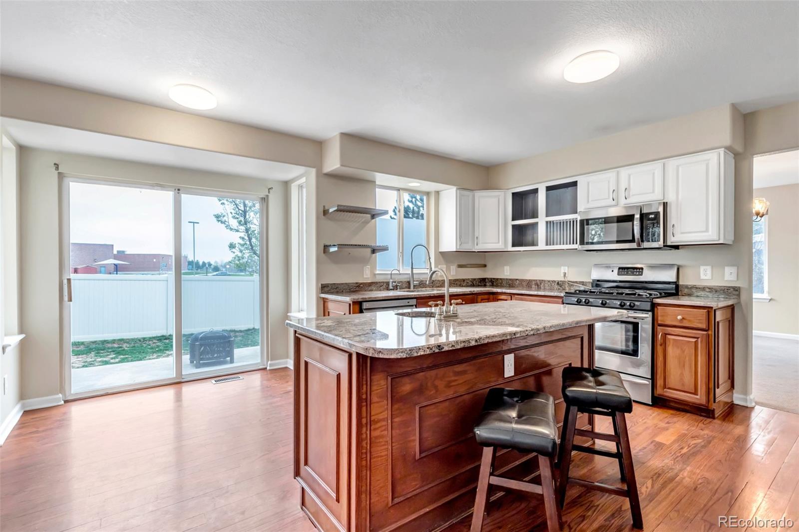 MLS Image #6 for 12047 w coal mine drive,littleton, Colorado