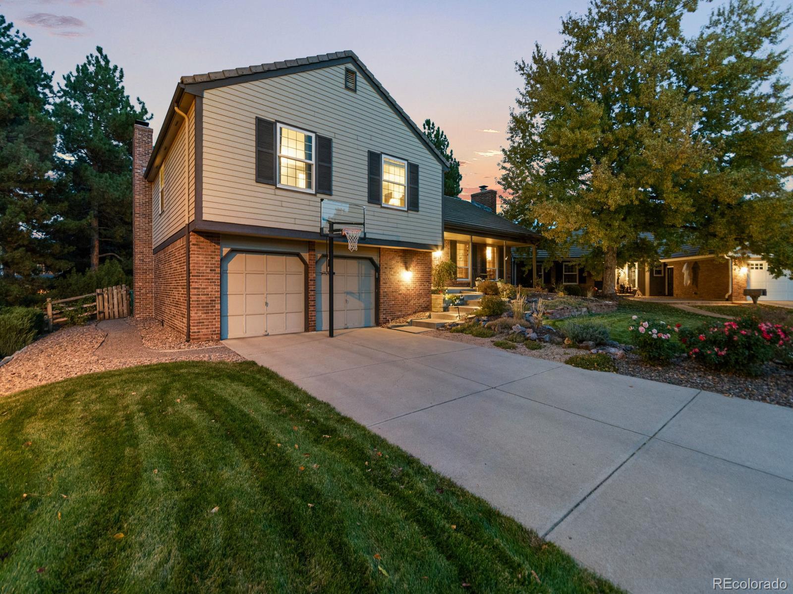 MLS Image #2 for 7668 s locust street,centennial, Colorado