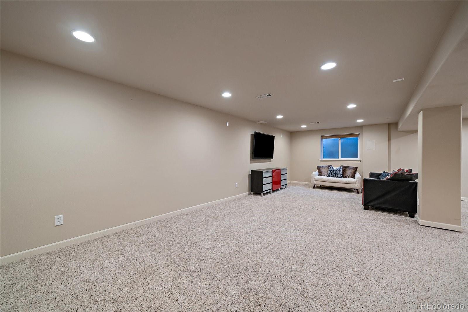 MLS Image #40 for 7668 s locust street,centennial, Colorado
