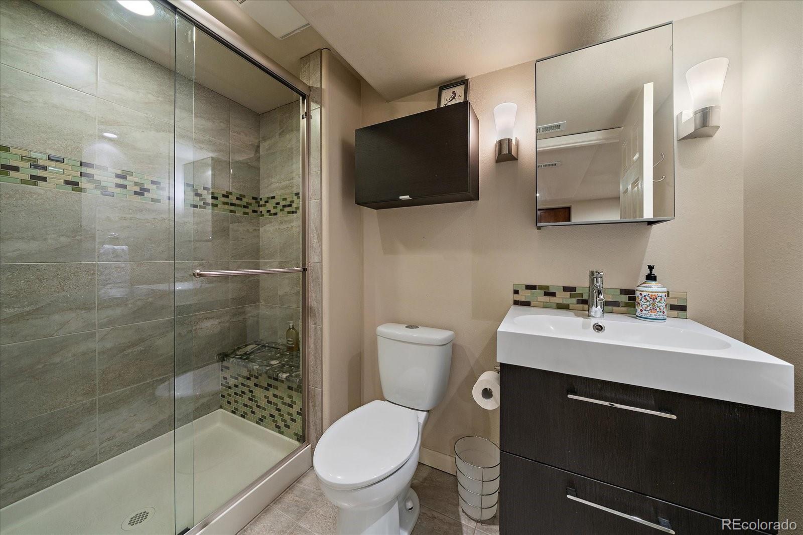 MLS Image #42 for 7668 s locust street,centennial, Colorado