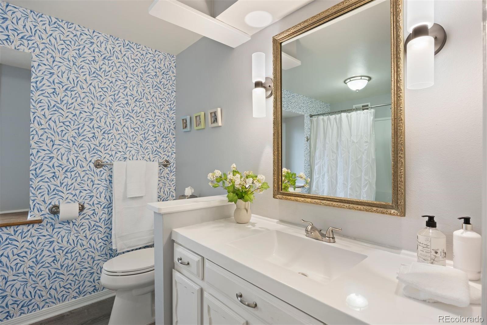 MLS Image #18 for 6341 e floyd drive,denver, Colorado