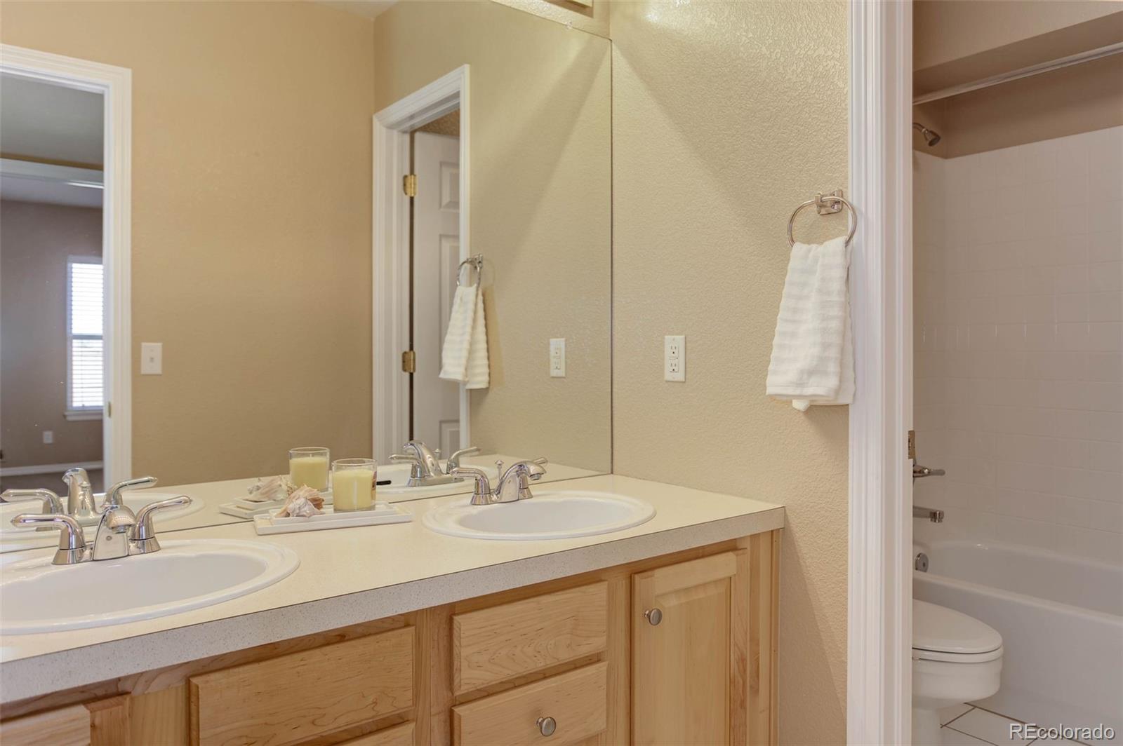 MLS Image #39 for 10169  briargrove way,highlands ranch, Colorado
