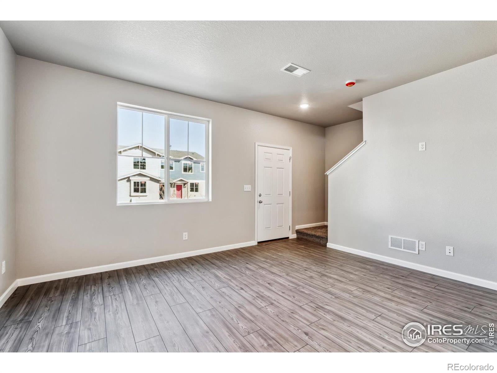 MLS Image #5 for 285  scaup lane,johnstown, Colorado