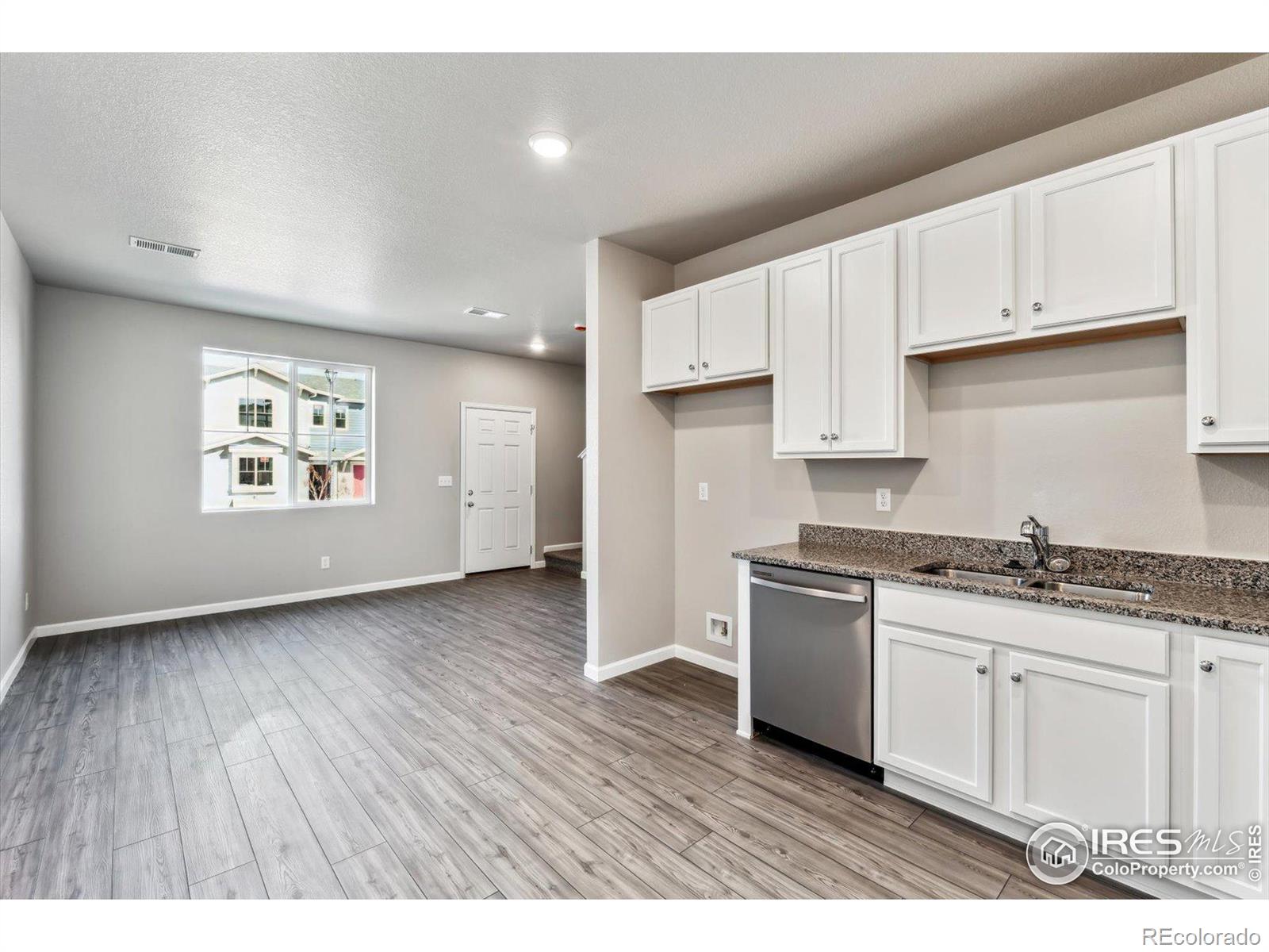 MLS Image #6 for 285  scaup lane,johnstown, Colorado