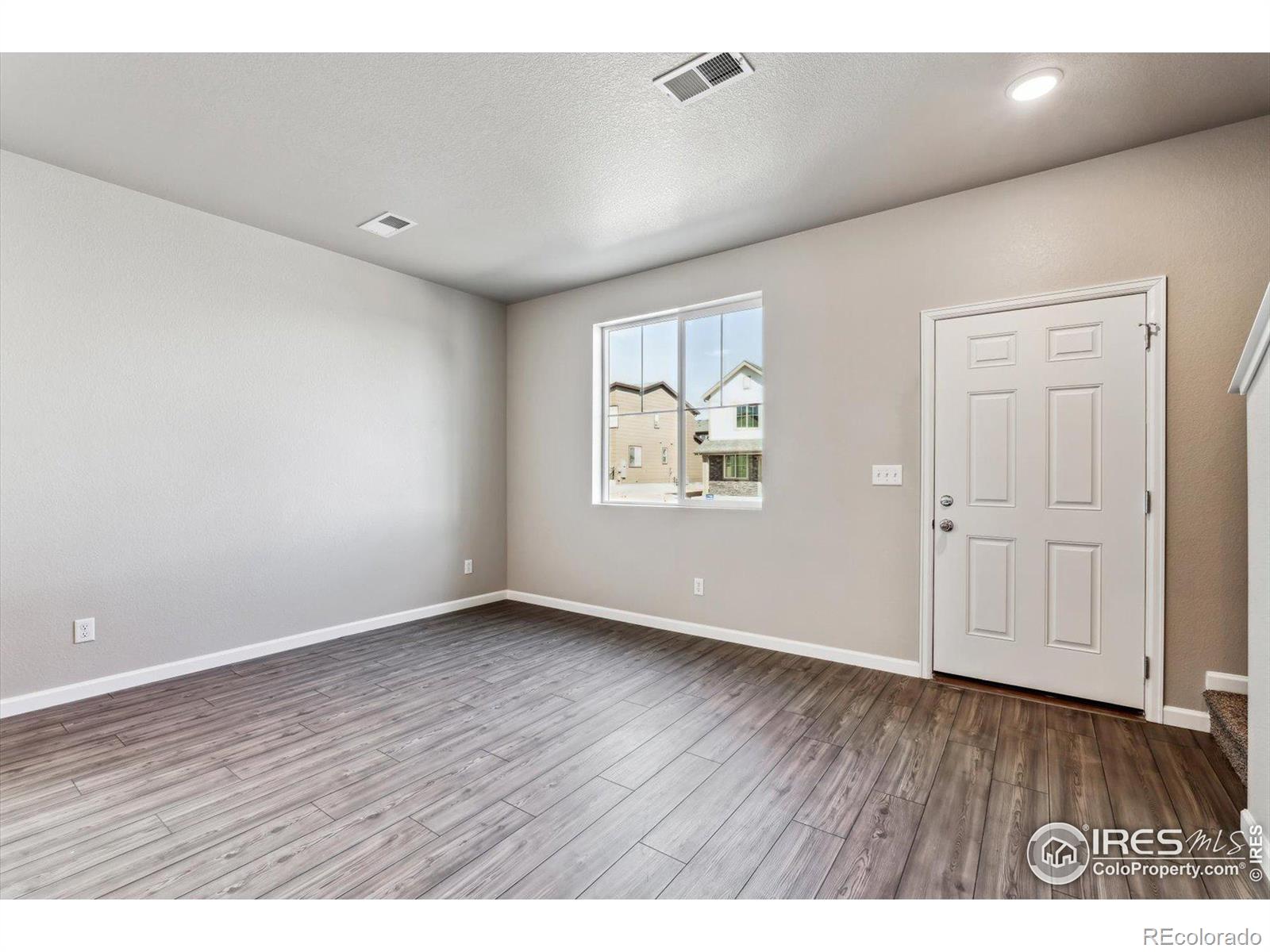 MLS Image #7 for 285  scaup lane,johnstown, Colorado