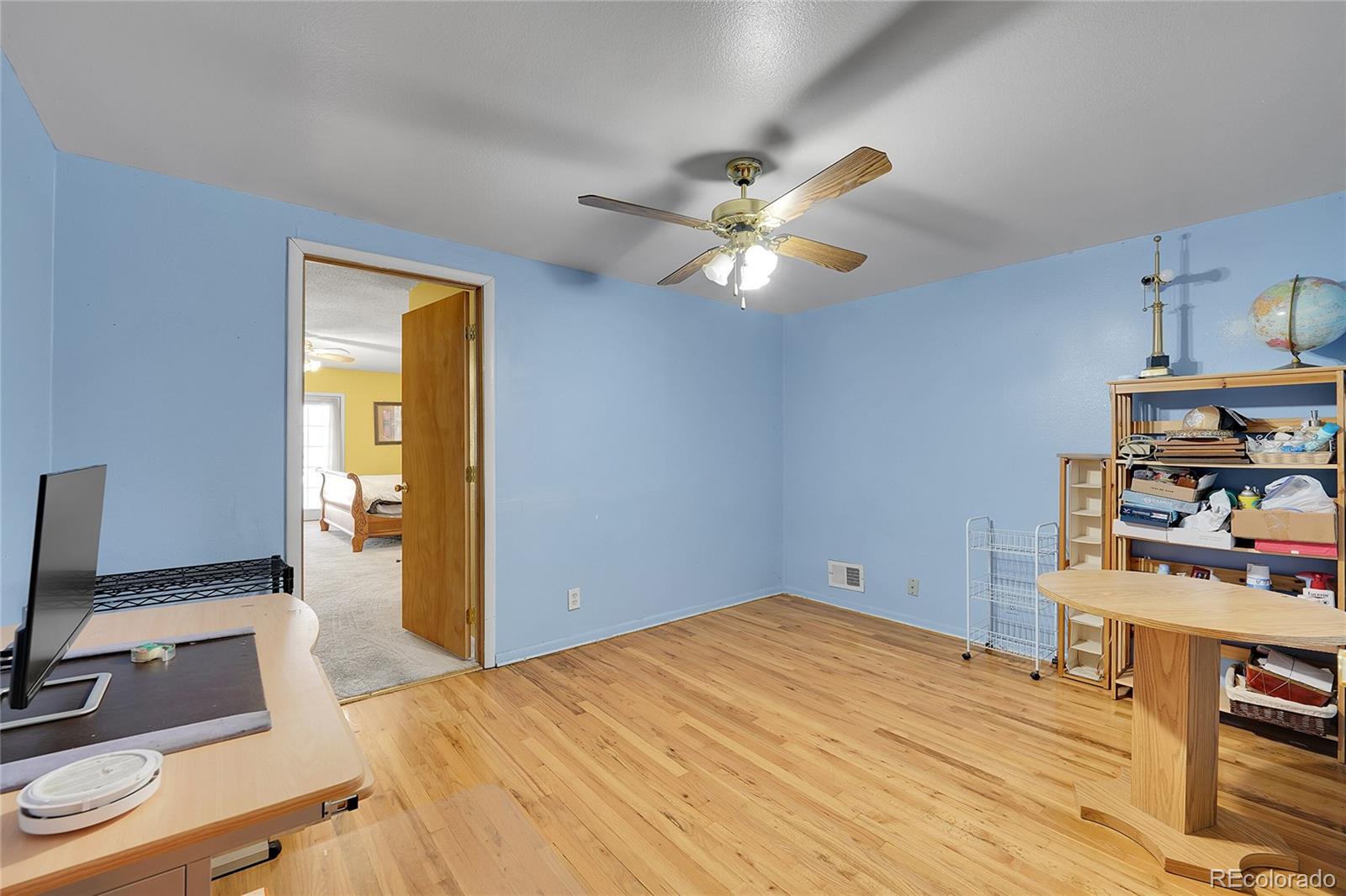MLS Image #11 for 5011  troy street,denver, Colorado