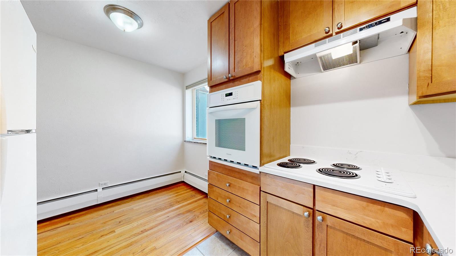 MLS Image #7 for 1056 n marion street,denver, Colorado