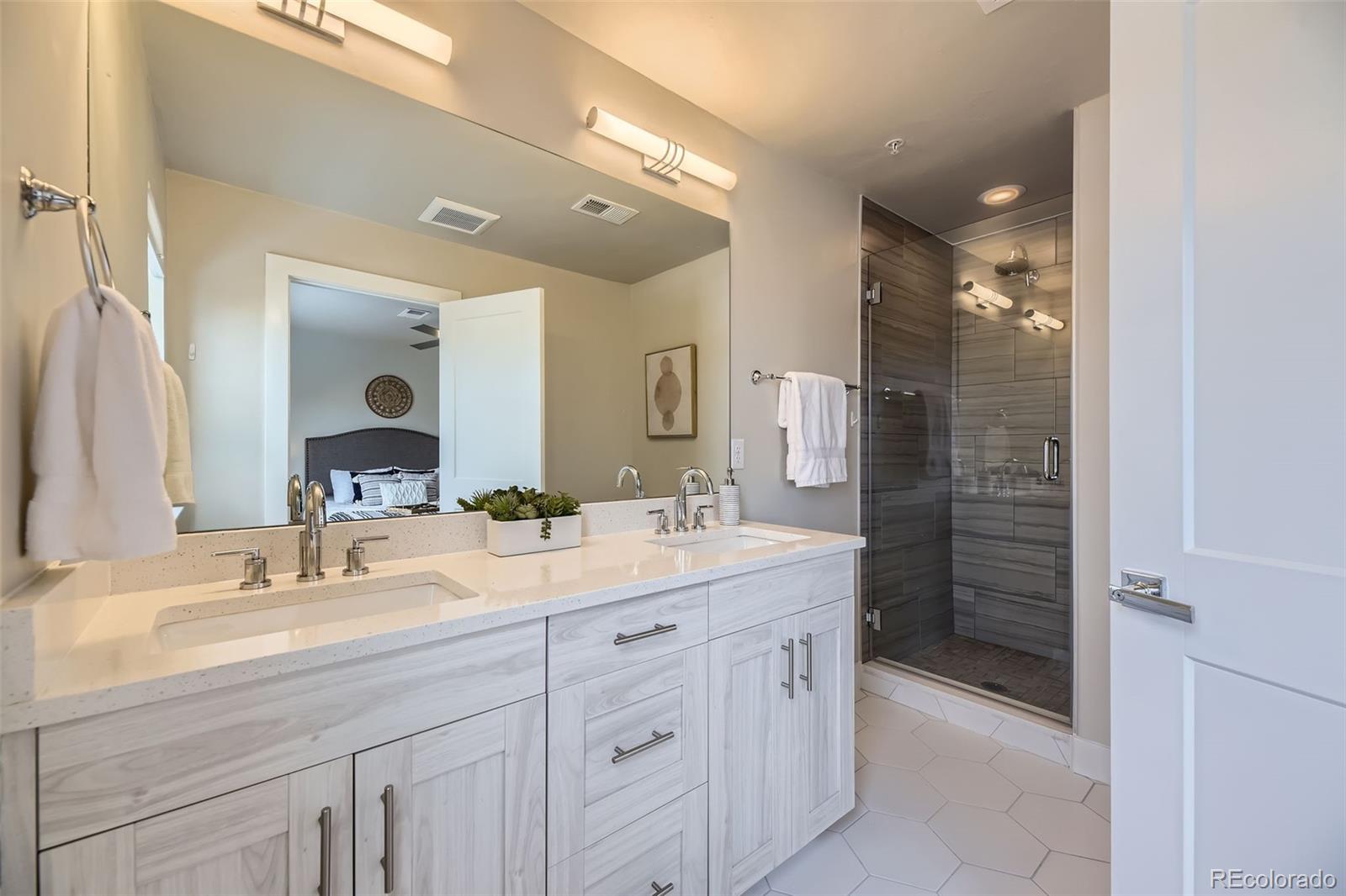 MLS Image #3 for 3378 w 17th avenue ,denver, Colorado