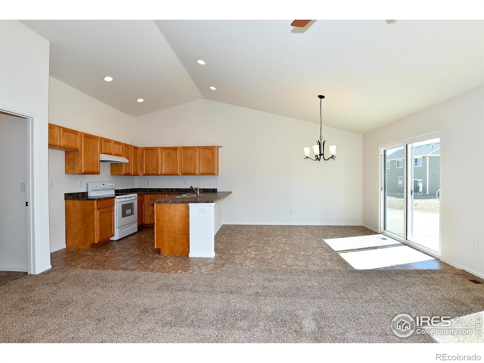 MLS Image #13 for 2438  oakhurst road,johnstown, Colorado