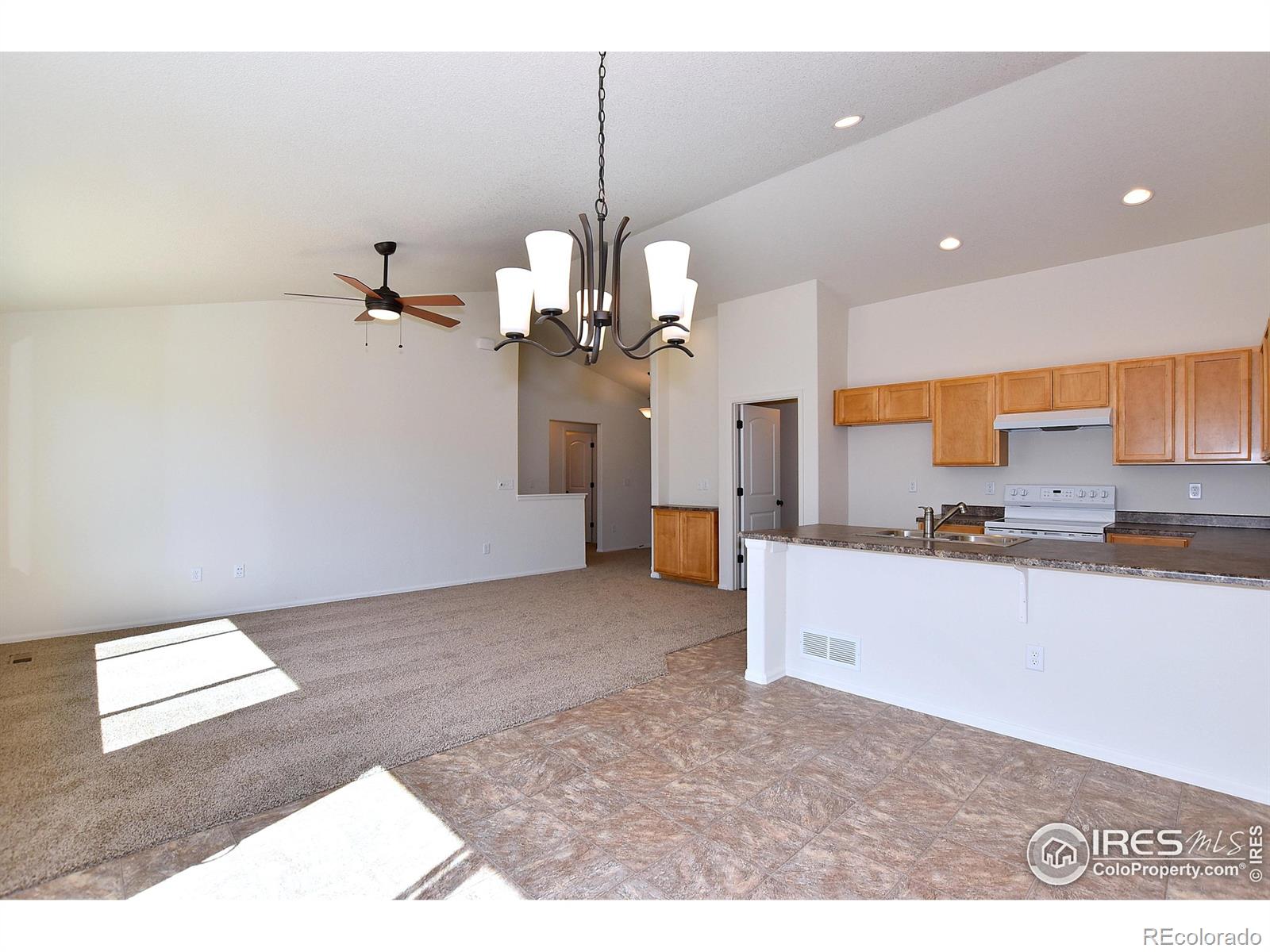 MLS Image #17 for 2438  oakhurst road,johnstown, Colorado