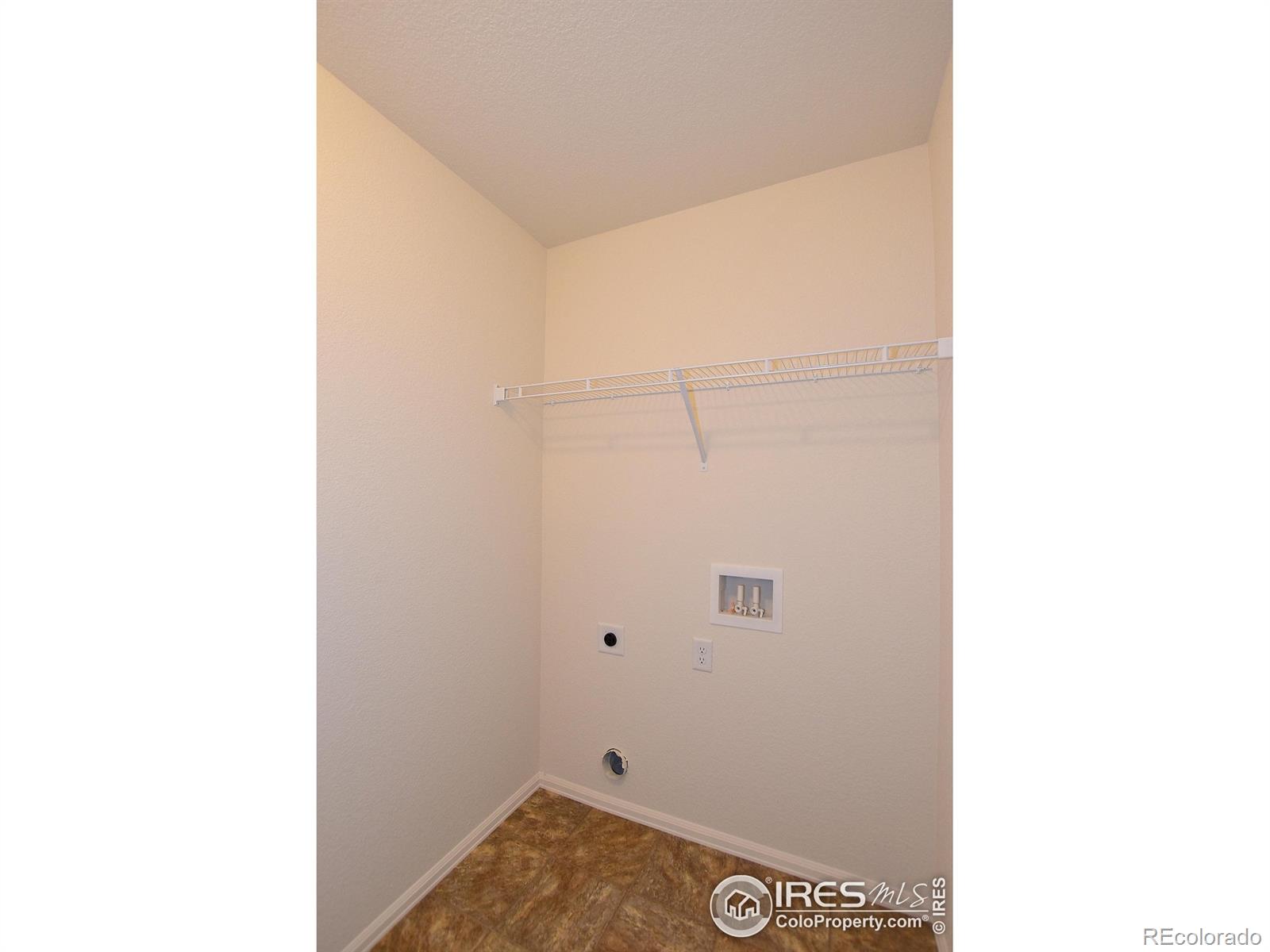 MLS Image #26 for 2438  oakhurst road,johnstown, Colorado