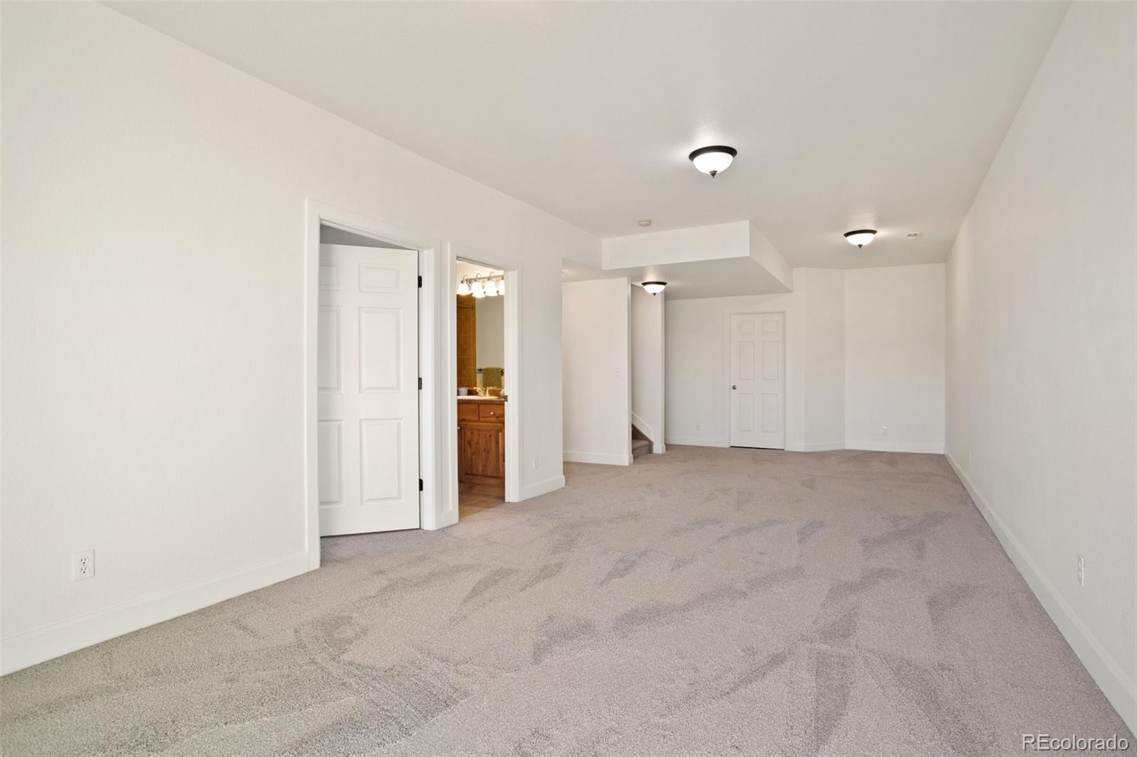MLS Image #33 for 221  eagle summit point,colorado springs, Colorado