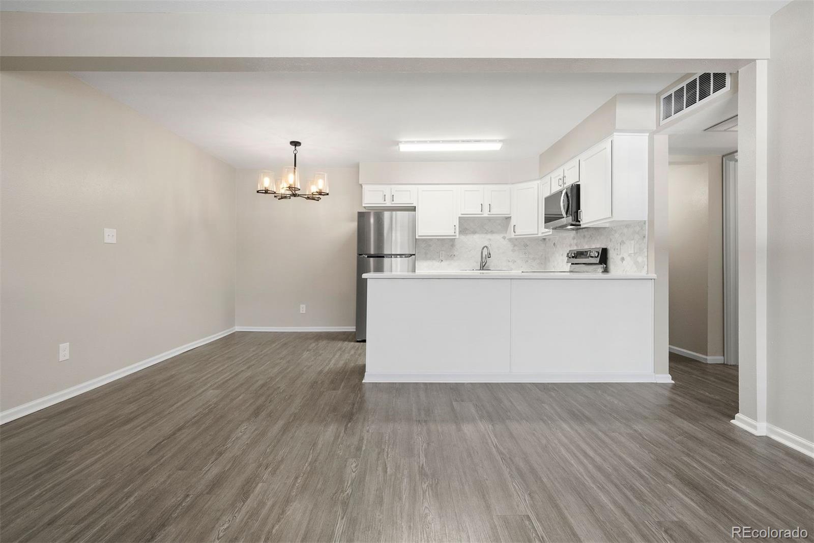 MLS Image #7 for 3663 s sheridan boulevard,denver, Colorado