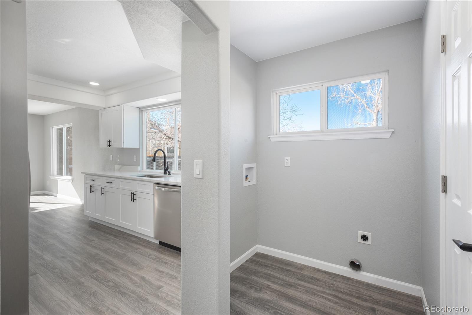 MLS Image #13 for 4575  gibraltar street,denver, Colorado