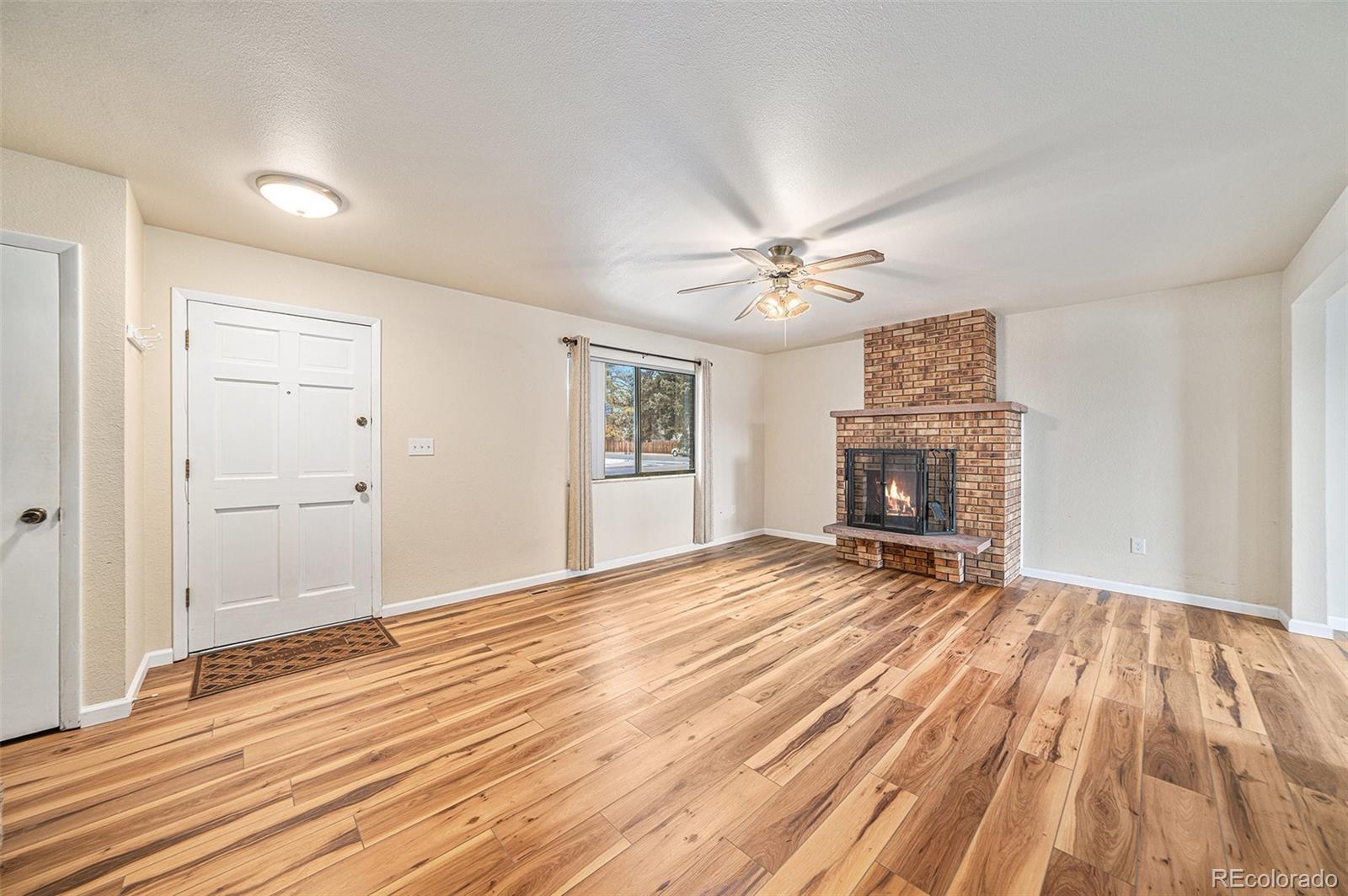 MLS Image #4 for 4384  grant avenue,loveland, Colorado