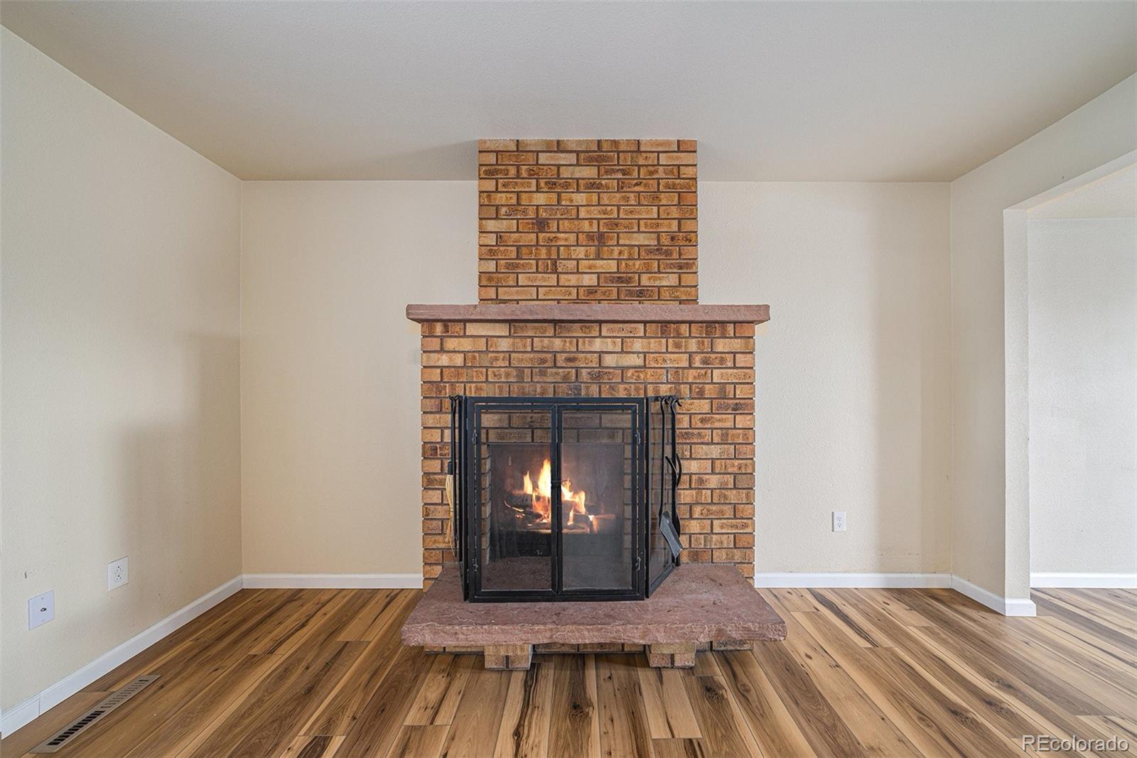 MLS Image #5 for 4384  grant avenue,loveland, Colorado