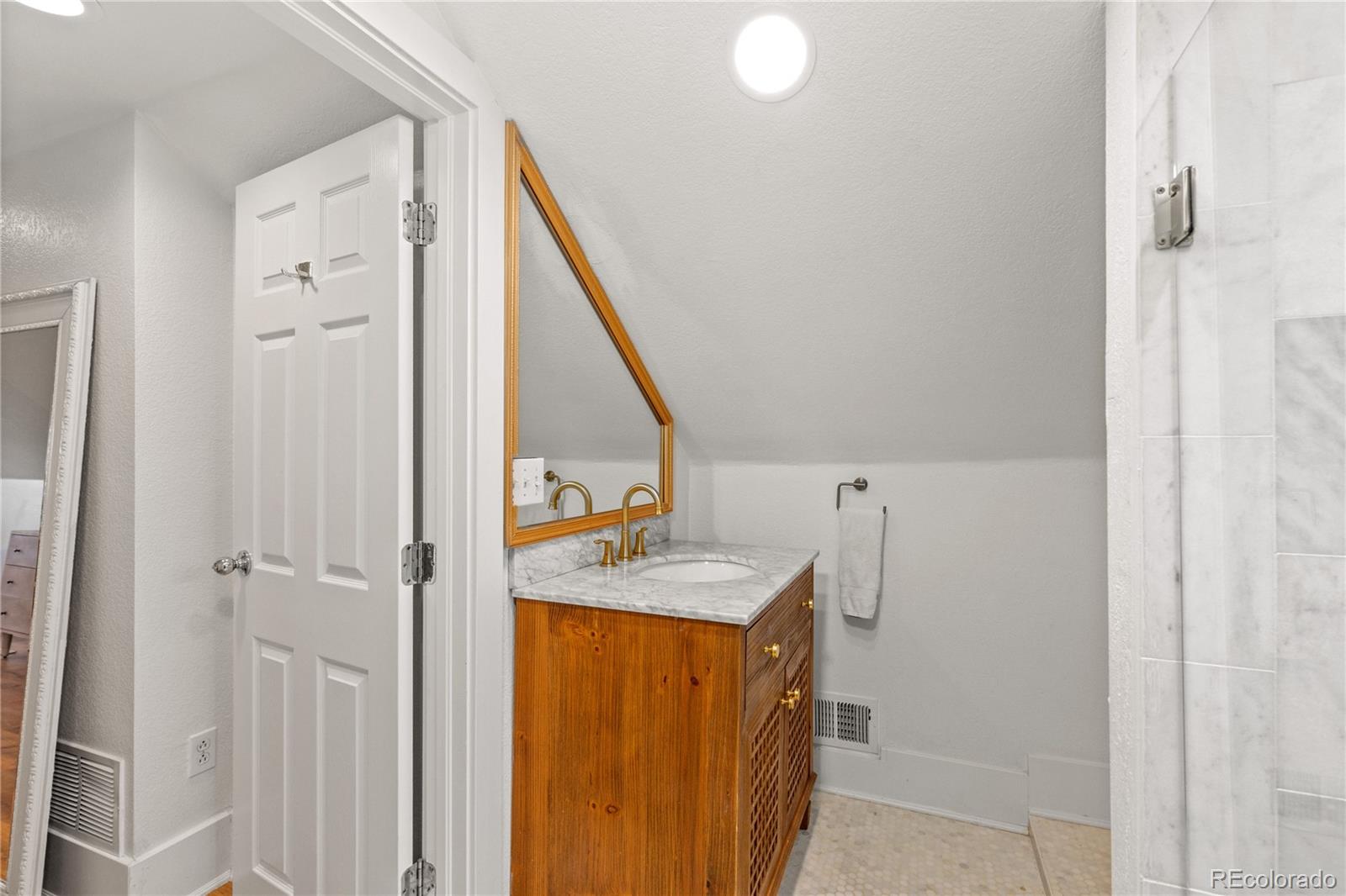 MLS Image #28 for 2740 n fillmore street,denver, Colorado