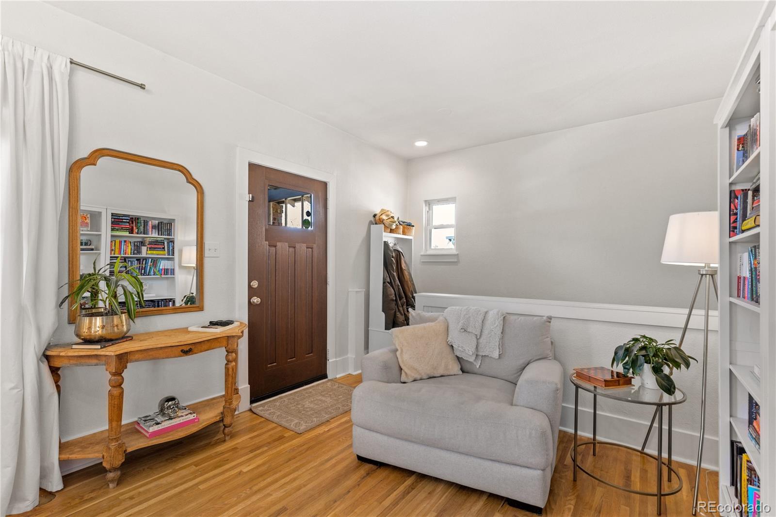 MLS Image #7 for 2740 n fillmore street,denver, Colorado