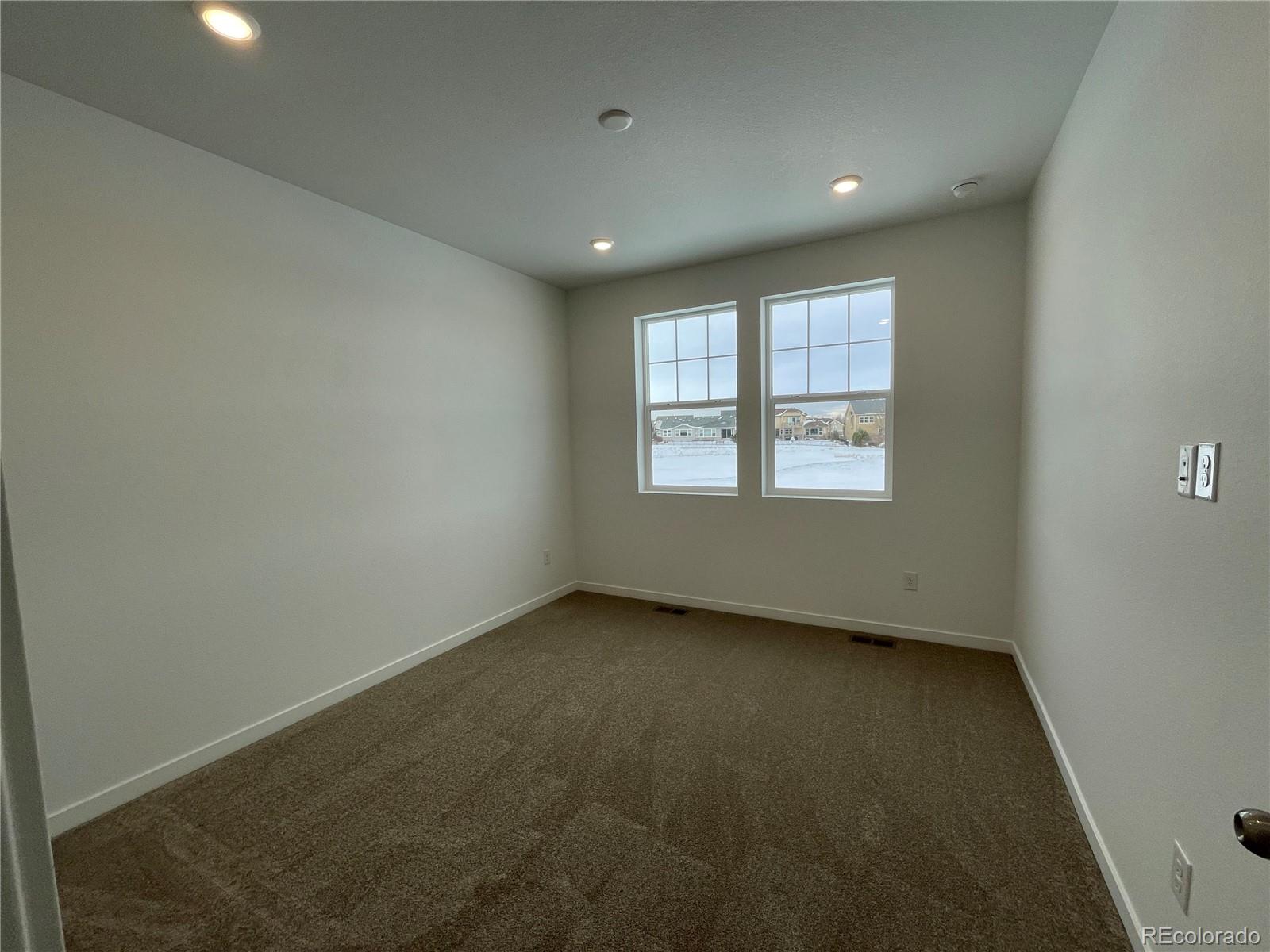 MLS Image #11 for 16602 e 109th avenue,commerce city, Colorado