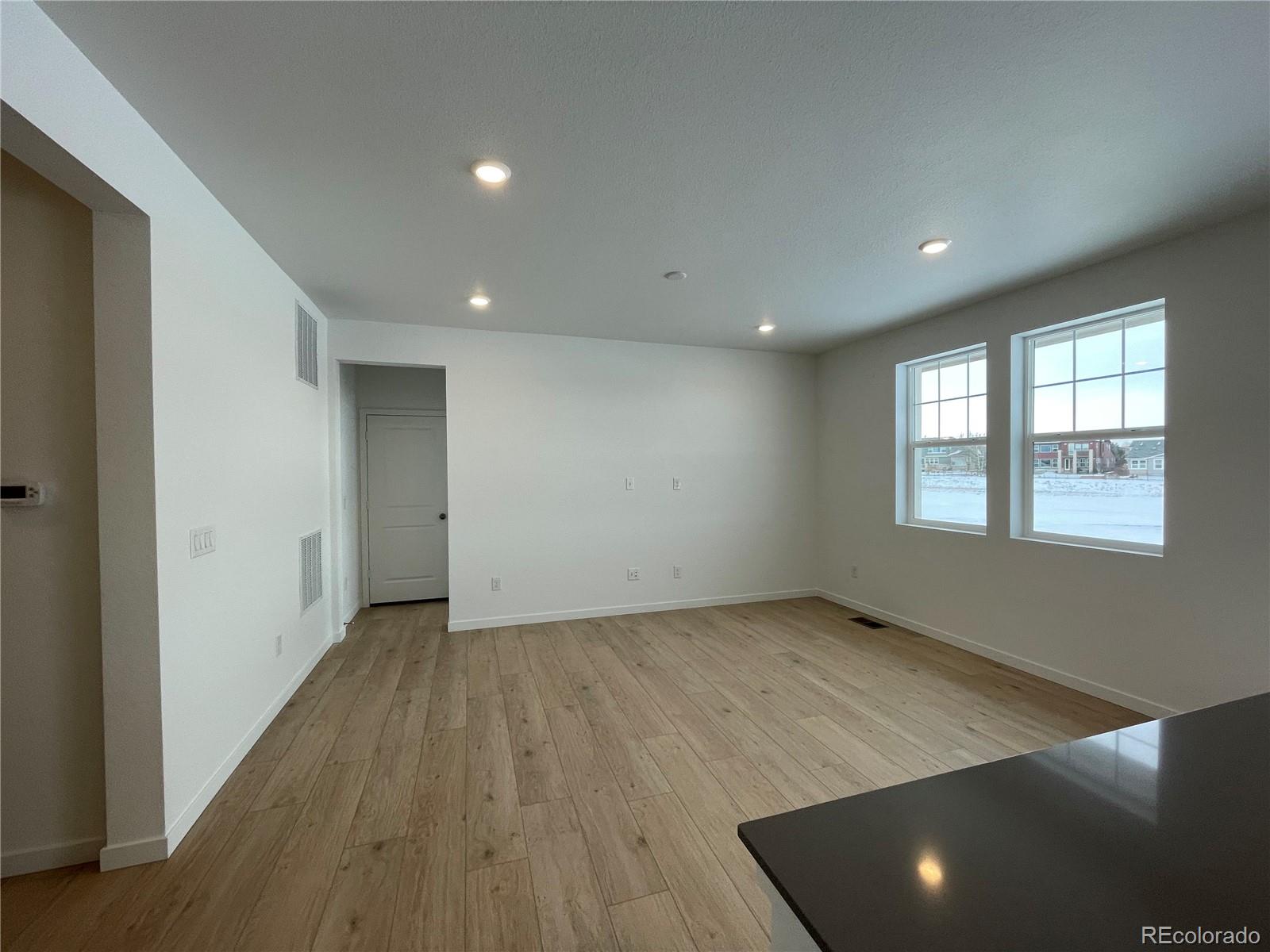 MLS Image #6 for 16602 e 109th avenue,commerce city, Colorado