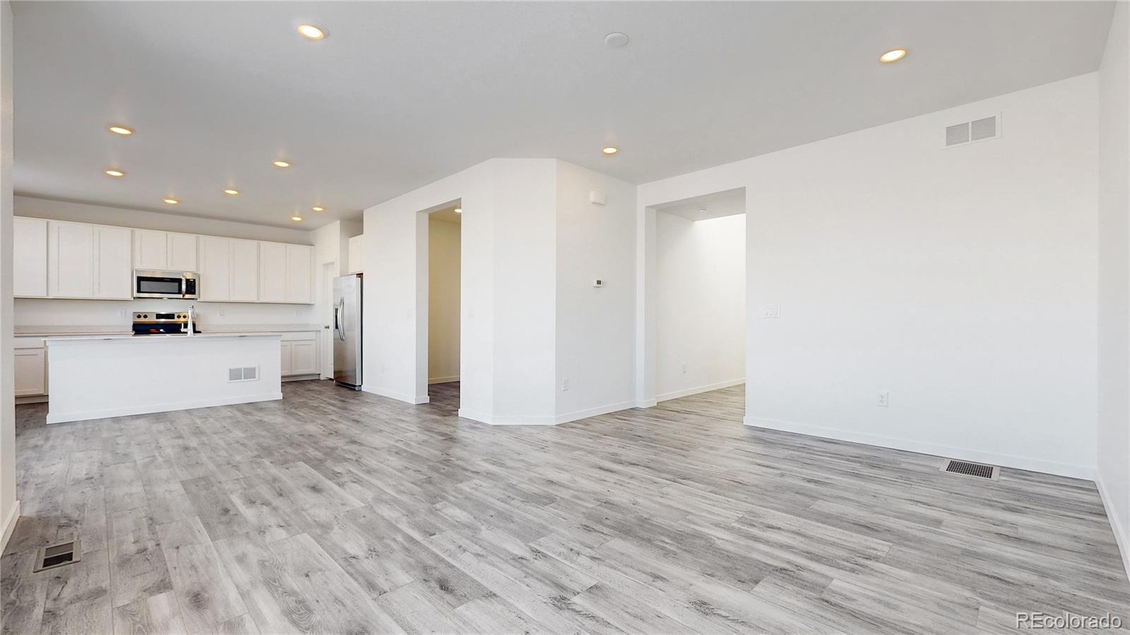 MLS Image #4 for 12915 e 102nd place,commerce city, Colorado