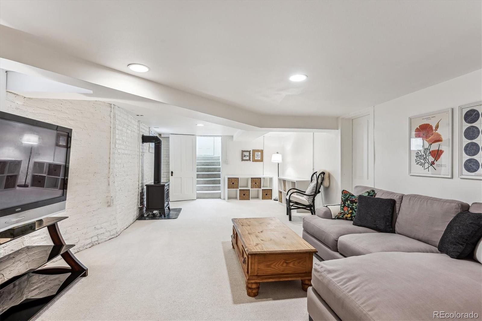 MLS Image #22 for 351 s corona street,denver, Colorado