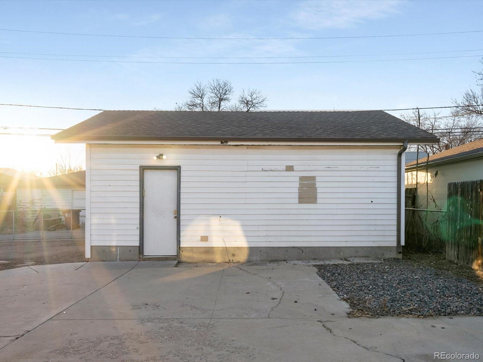 MLS Image #35 for 1385 s newton street,denver, Colorado