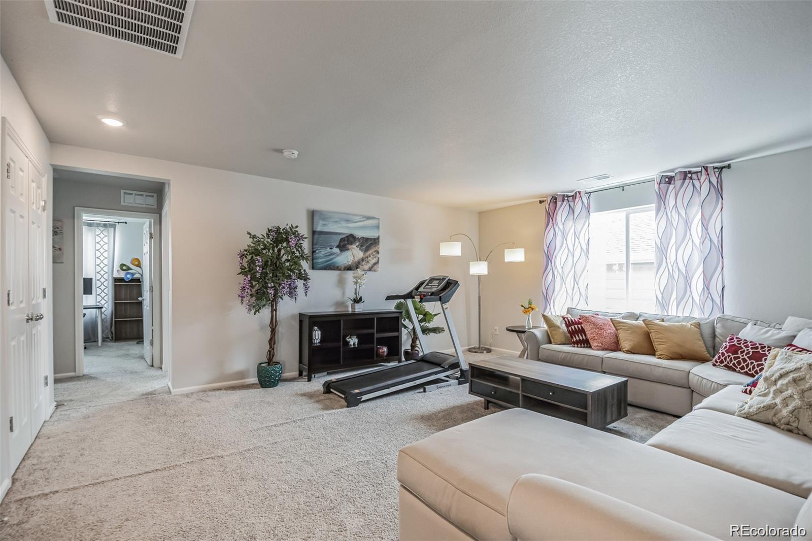 MLS Image #15 for 4245 s nepal circle,aurora, Colorado