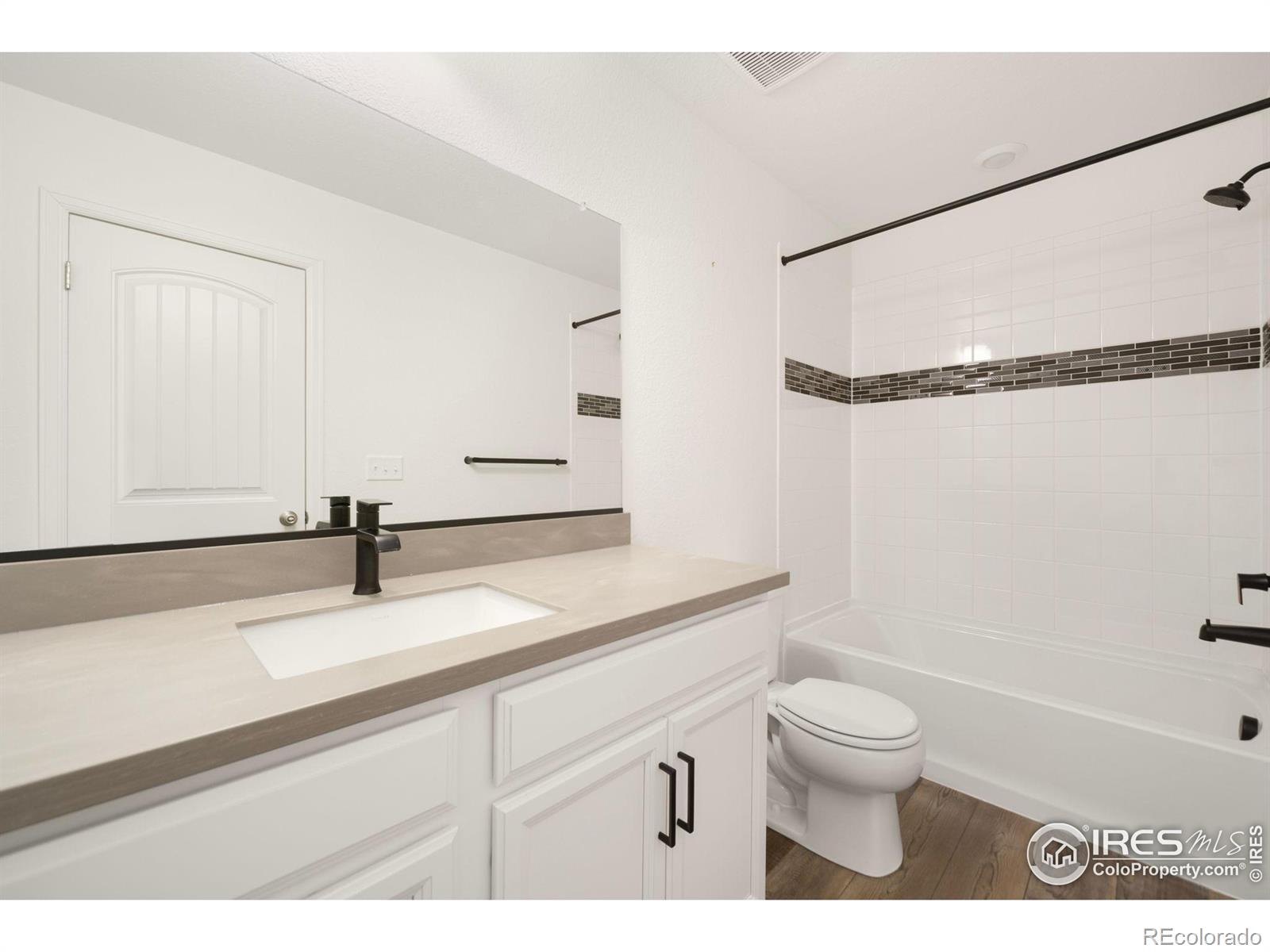 MLS Image #14 for 3734  keplinger lake drive,loveland, Colorado