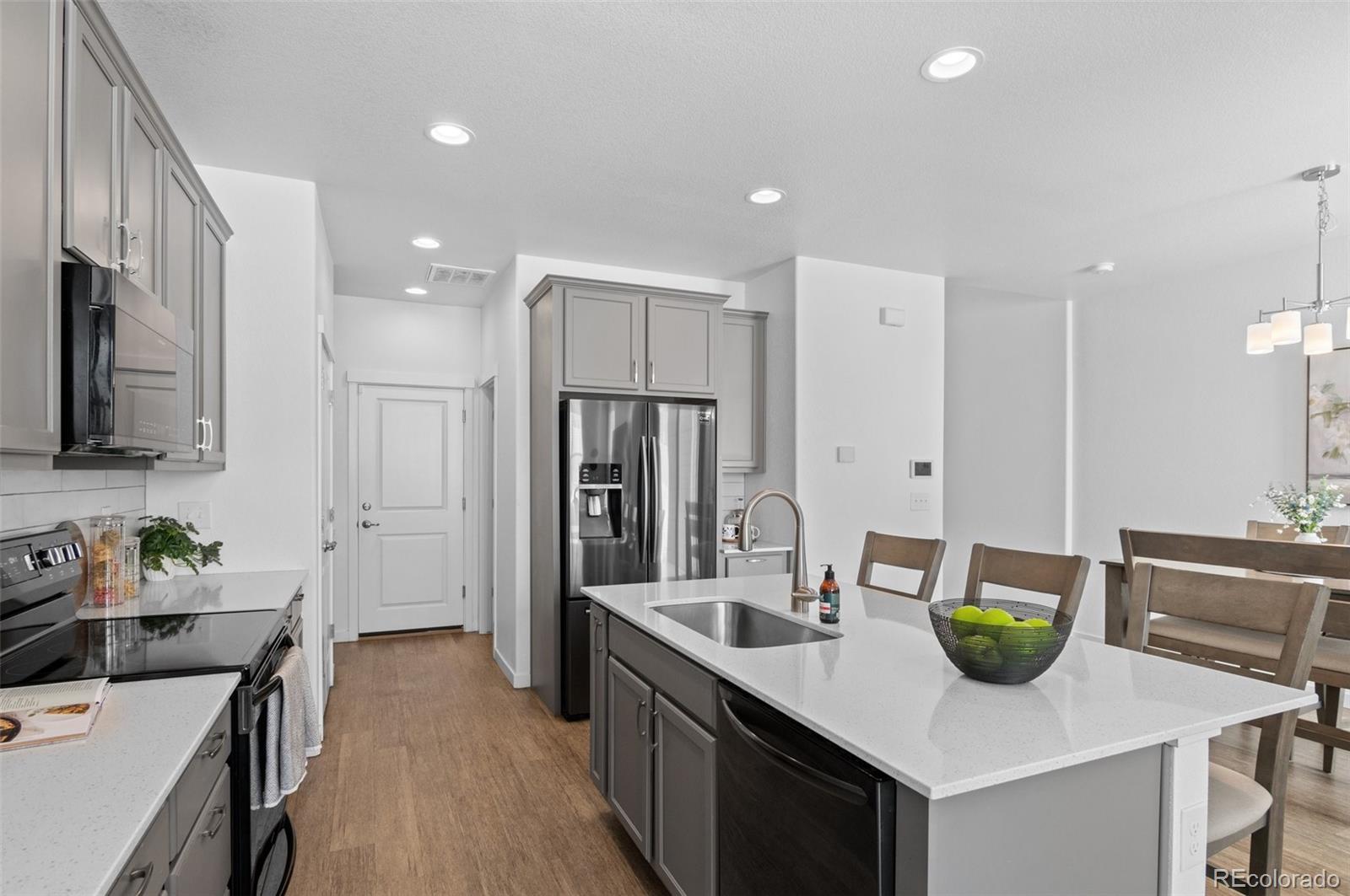 MLS Image #10 for 9719  albion lane,thornton, Colorado