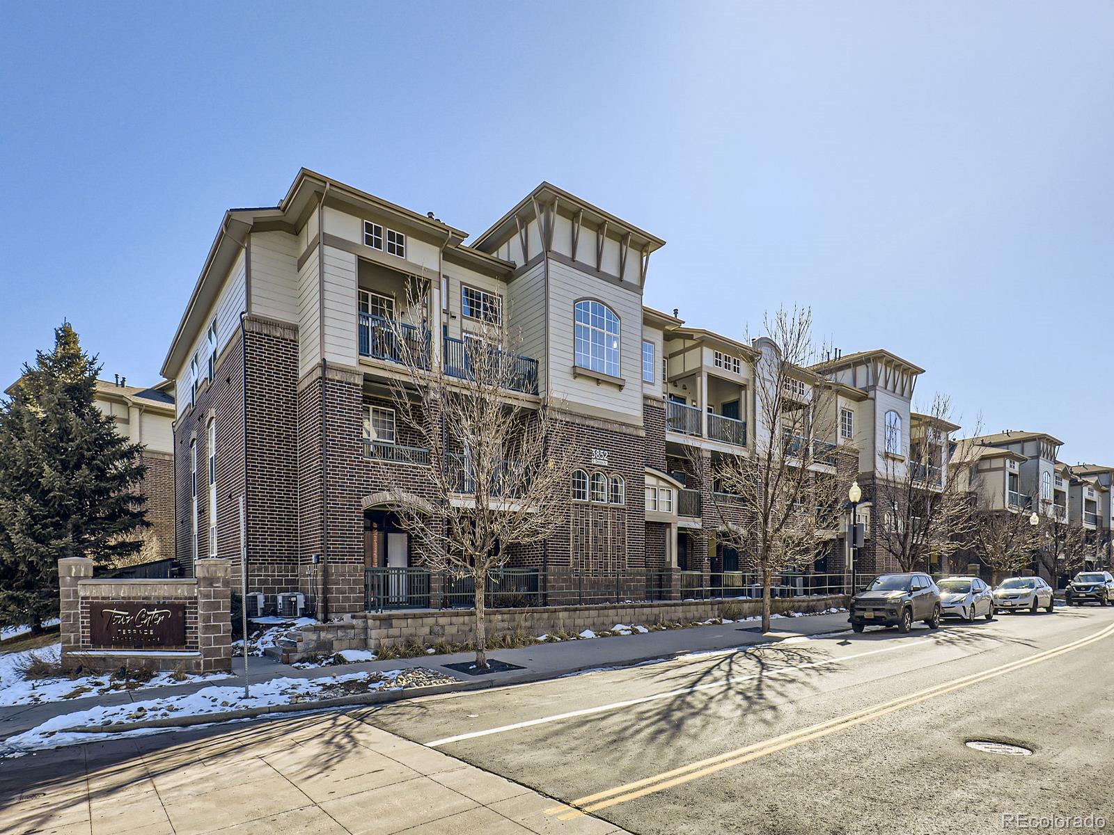 MLS Image #2 for 3852 s dallas street,aurora, Colorado