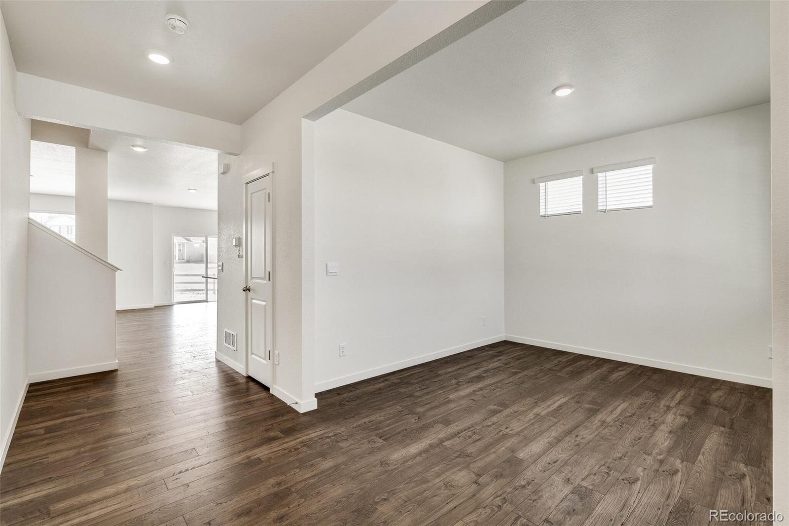 MLS Image #6 for 13547  valentia street,thornton, Colorado