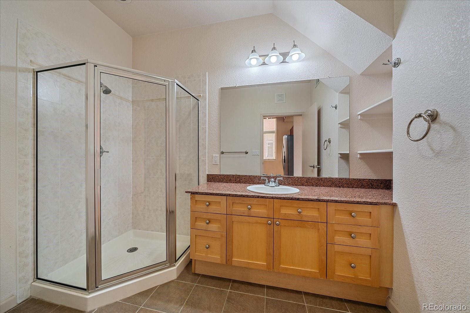 MLS Image #22 for 190  roslyn street,denver, Colorado
