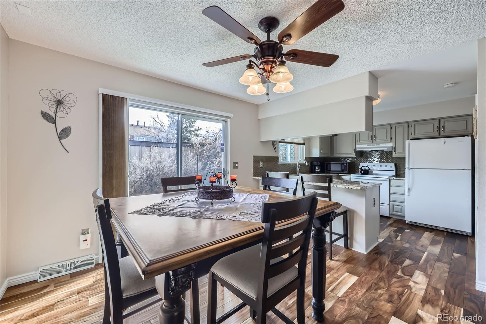 MLS Image #6 for 8862 e amherst drive d,denver, Colorado