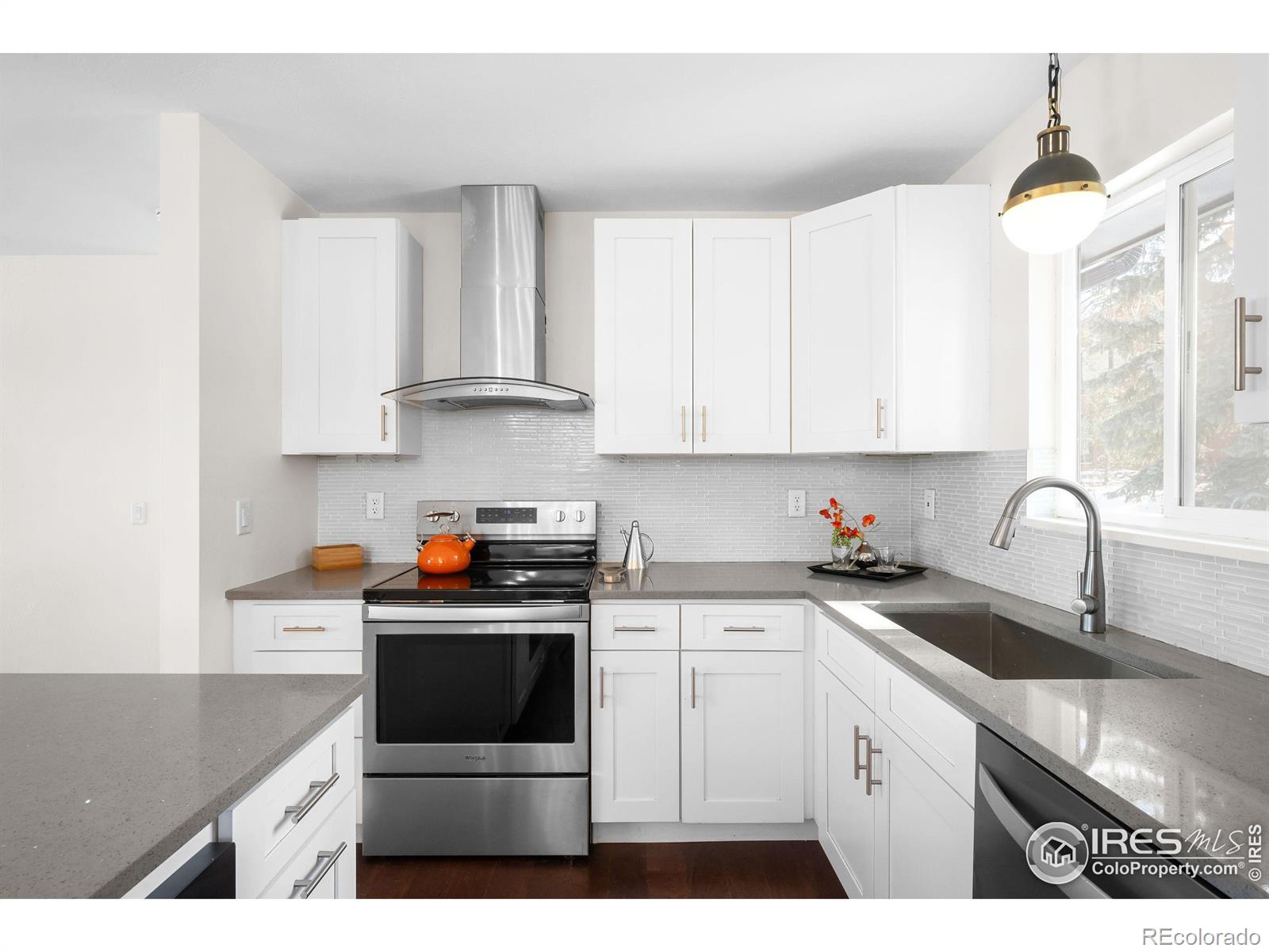 MLS Image #10 for 1382  glen court,boulder, Colorado