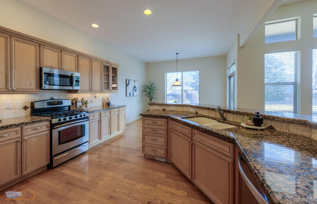MLS Image #11 for 449  meadow view parkway,erie, Colorado