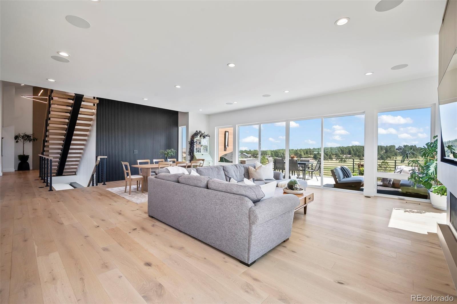 MLS Image #15 for 16925  horizon ridge trail,colorado springs, Colorado