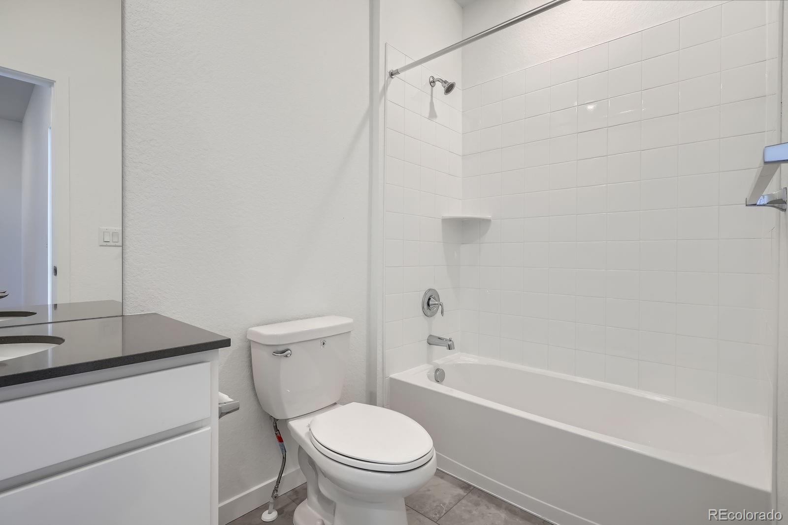 MLS Image #8 for 6562  arbor boulevard,thornton, Colorado