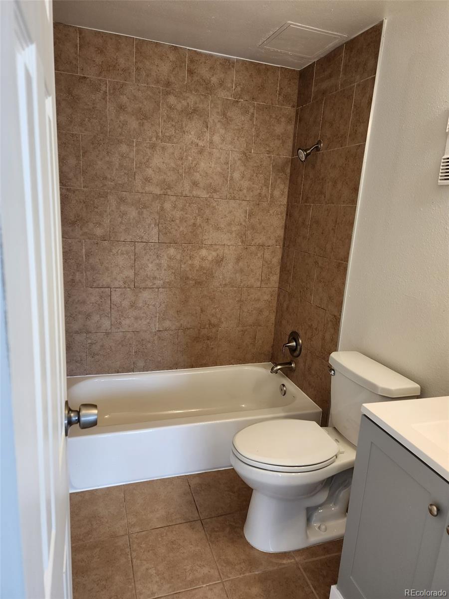 MLS Image #11 for 381 s ames street,lakewood, Colorado