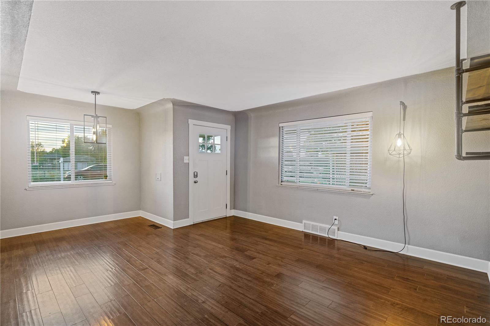 MLS Image #18 for 3608 n grape street,denver, Colorado