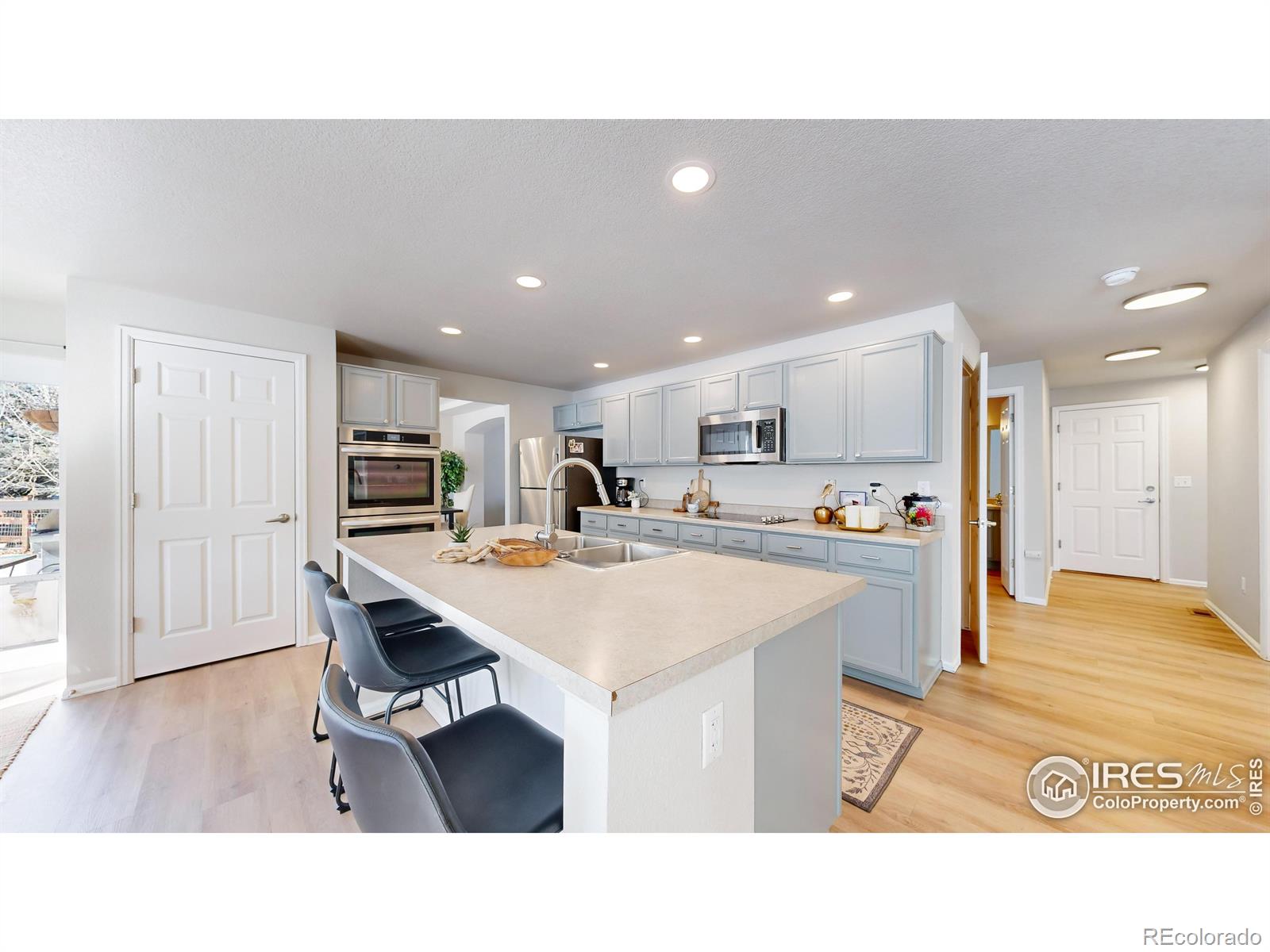 MLS Image #6 for 733  hillrose court,fort collins, Colorado