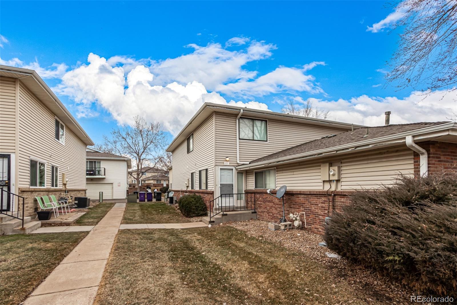 MLS Image #20 for 9255 e lehigh avenue,denver, Colorado